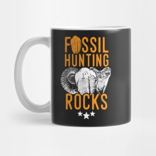 Fossil hunting tshirt - fun paleontology gift idea Mug